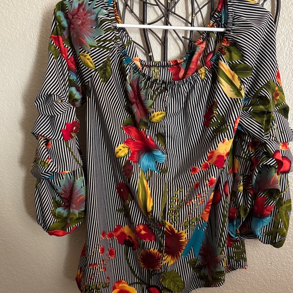 Colorful Floral Striped Blouse - Picture 8 of 8